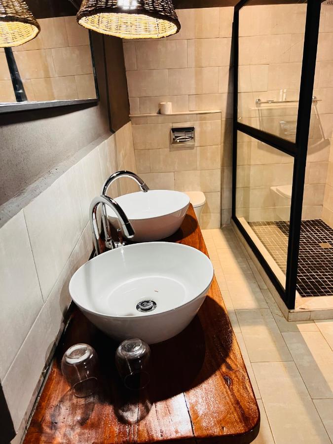 The Shed Venue & Boutique Hotel Lilongwe Buitenkant foto
