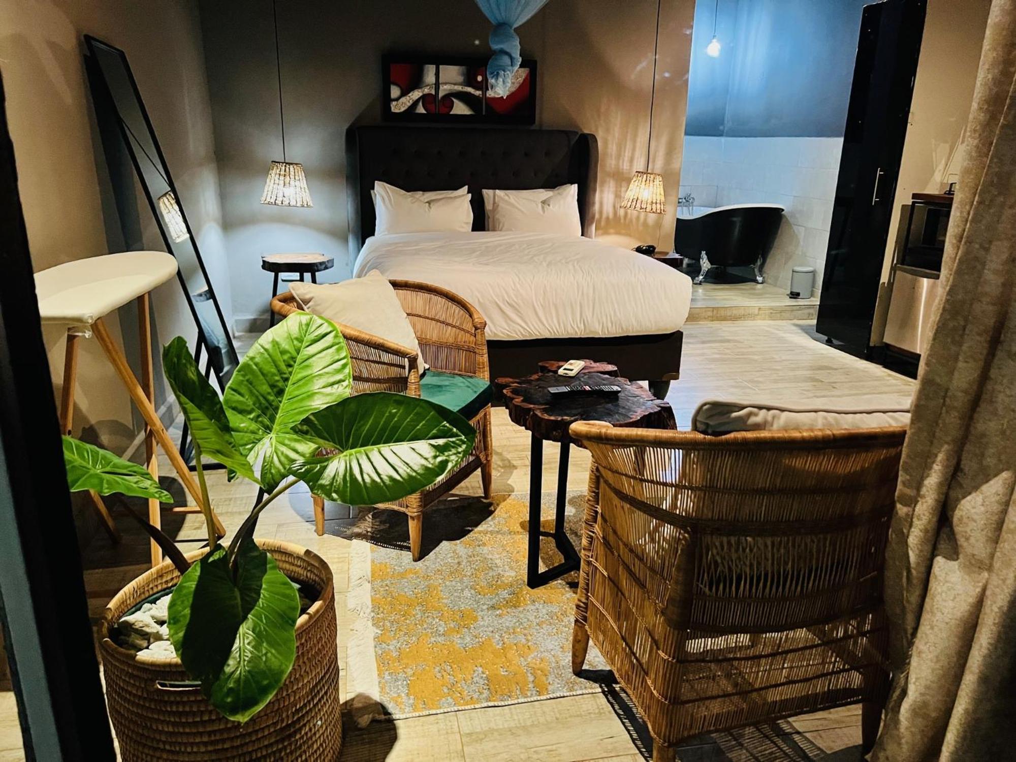 The Shed Venue & Boutique Hotel Lilongwe Buitenkant foto