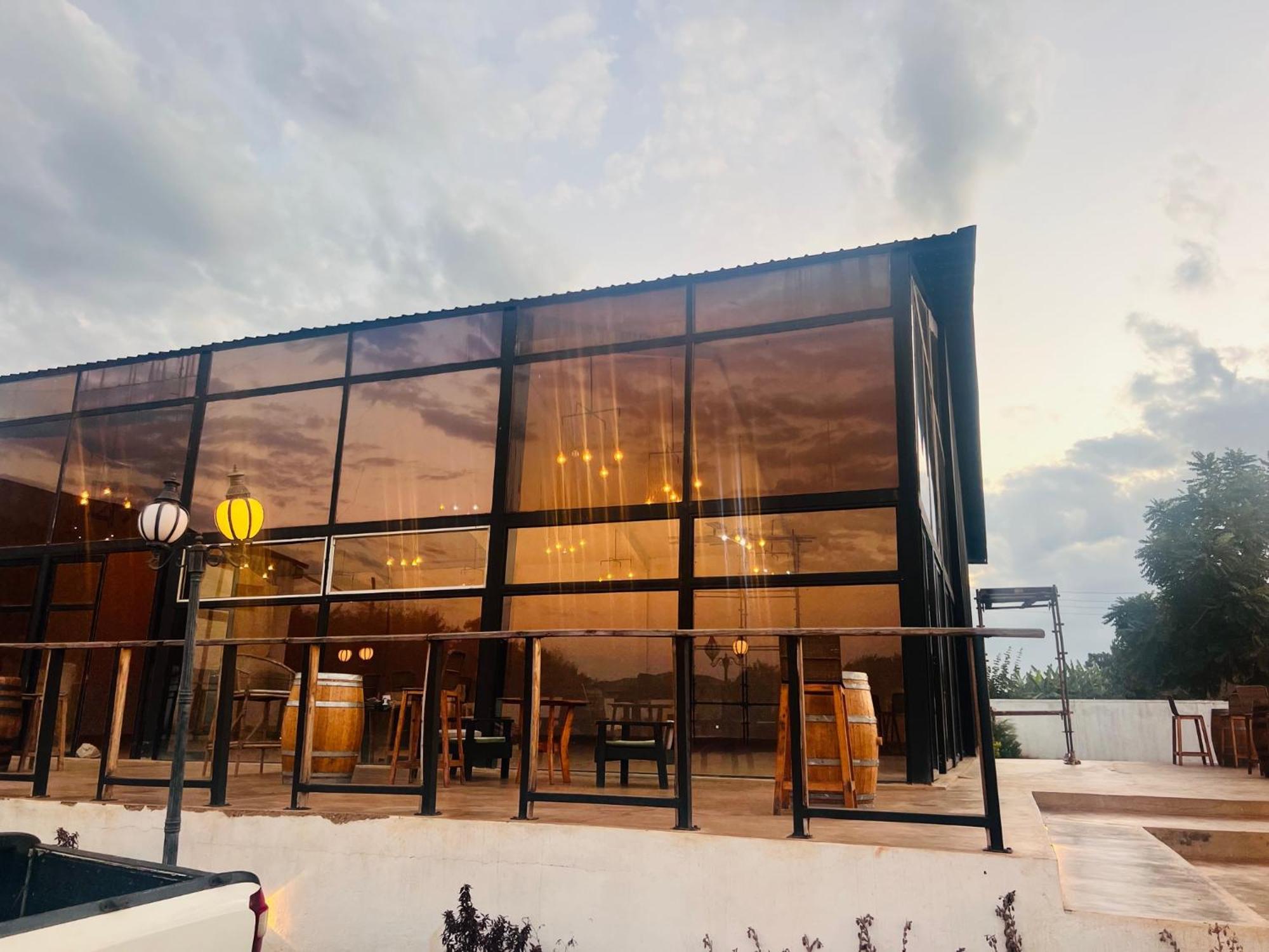 The Shed Venue & Boutique Hotel Lilongwe Buitenkant foto